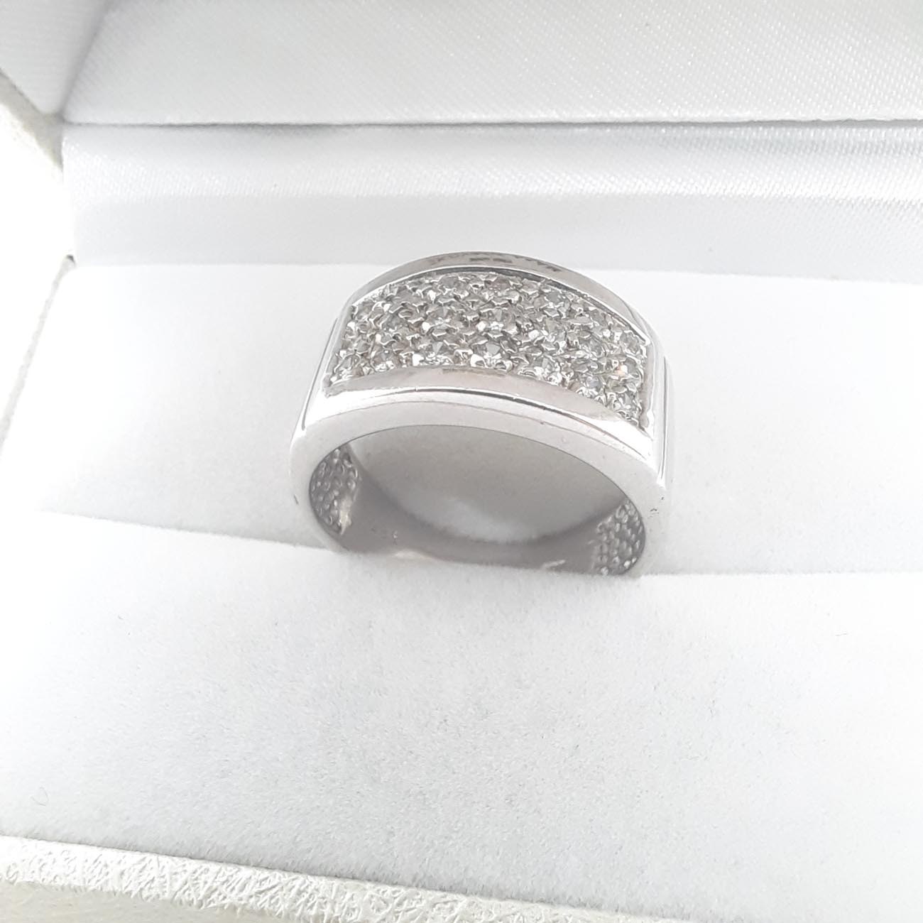 Λευκόχρυσο δαχτυλίδι Κ14